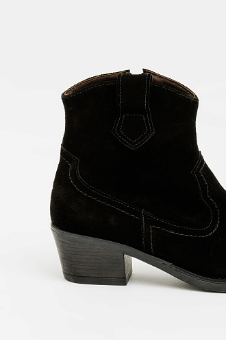 Bruk v.black